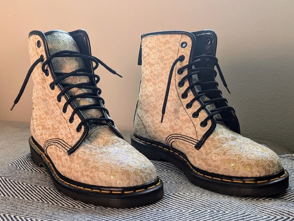 RARE Vtg 90s Dr Martens Chantilly Lace Bridal Wedding Boots Made In EnglandUS 10